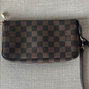 Louis Vuitton Damier Ebene Wristlet